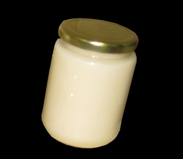 High-glucose honey - safely in a jar.